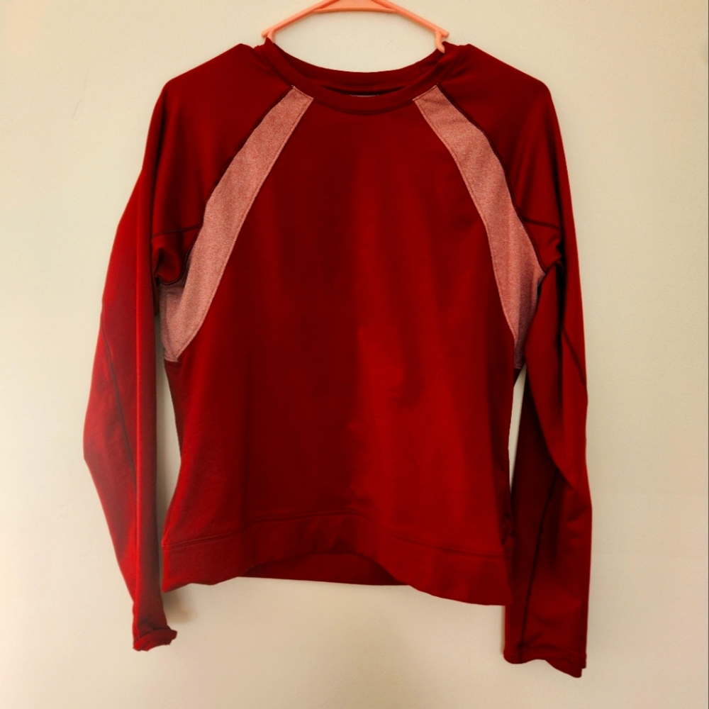 Long sleeve thick athletic shirt